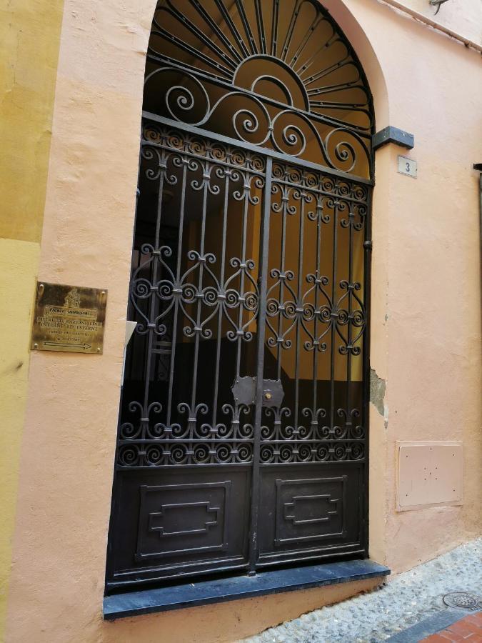 サンレモPetronilla House 008055-Lt-1202アパートメント エクステリア 写真